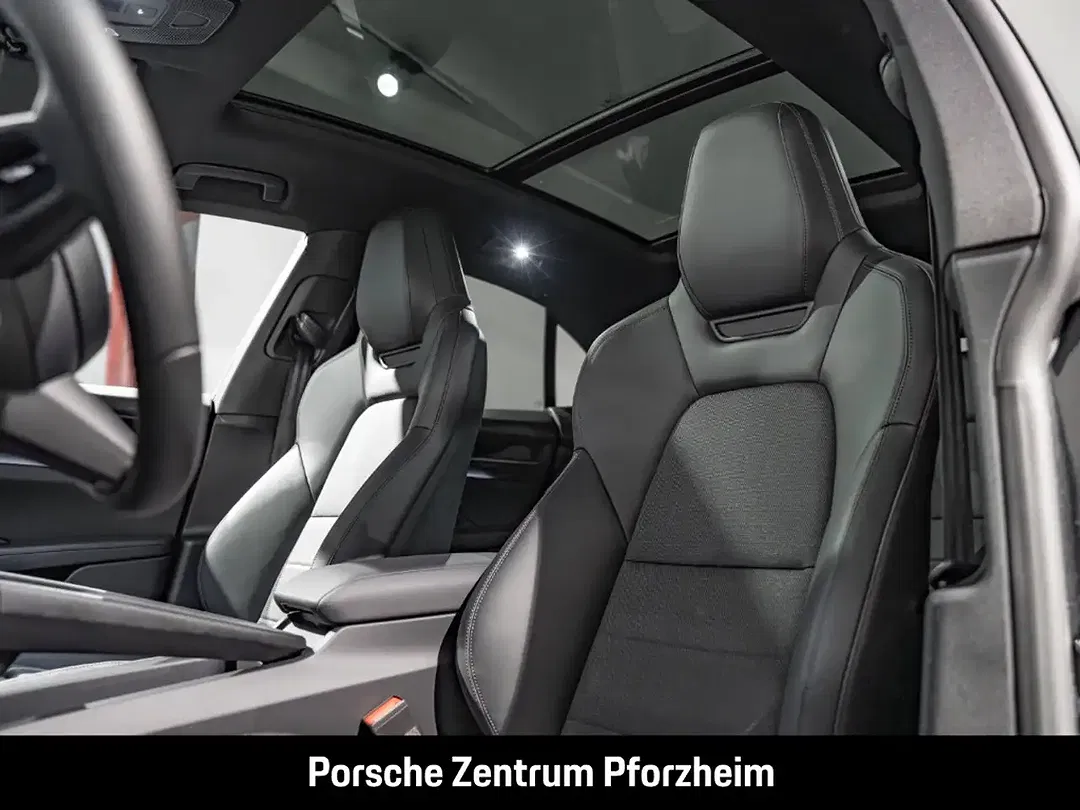 Porsche Macan - Thumbnail 6