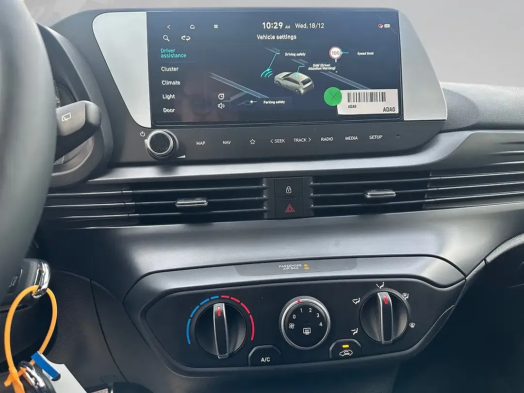 Hyundai i20 - Thumbnail 12