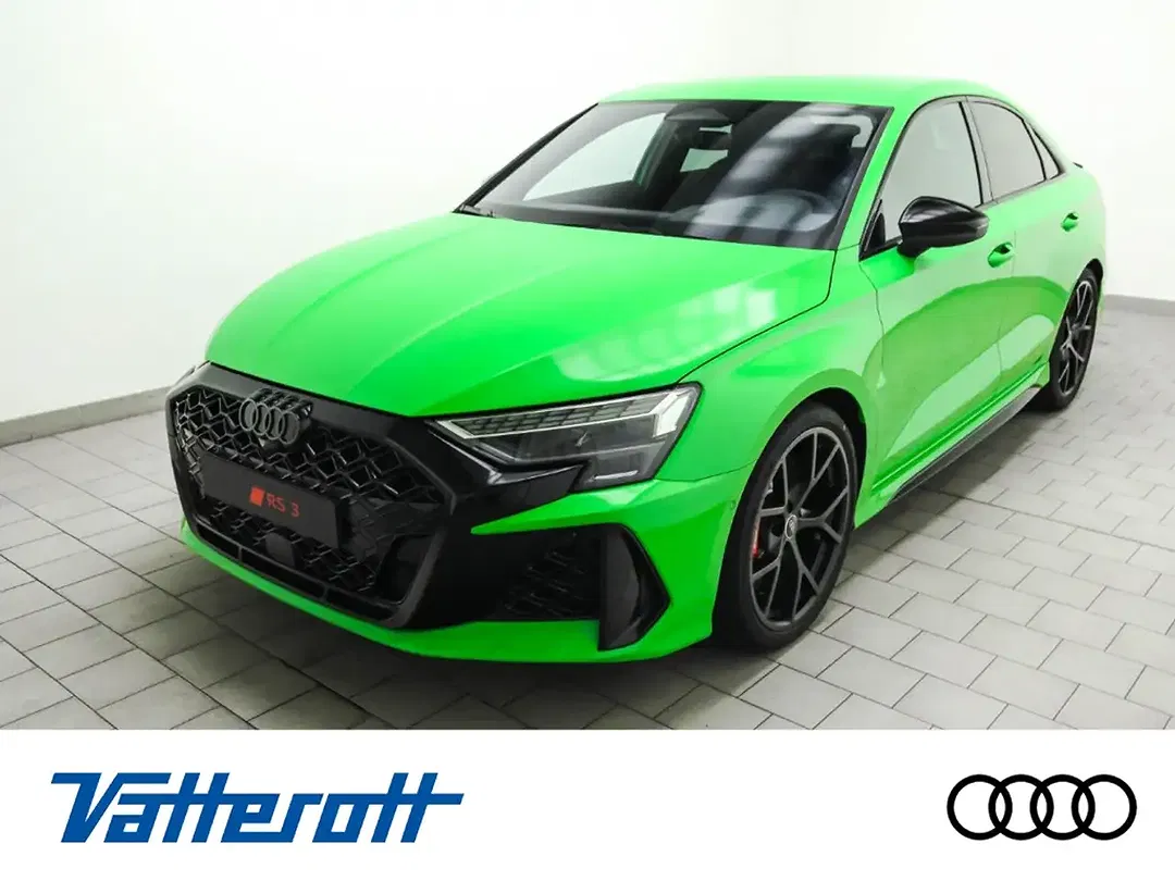 Audi RS3 - Thumbnail 1