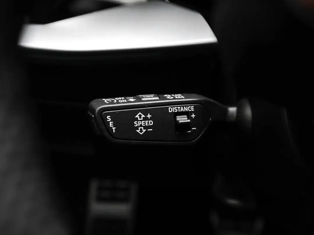 Audi RS3 - Thumbnail 11
