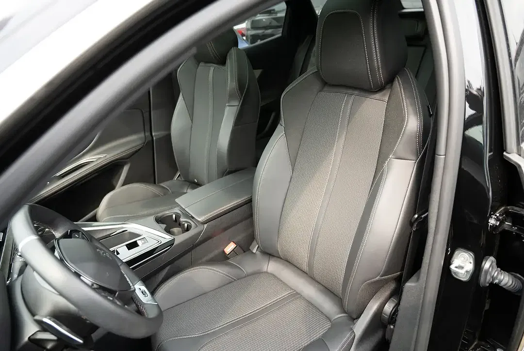 Peugeot 3008 - Thumbnail 7