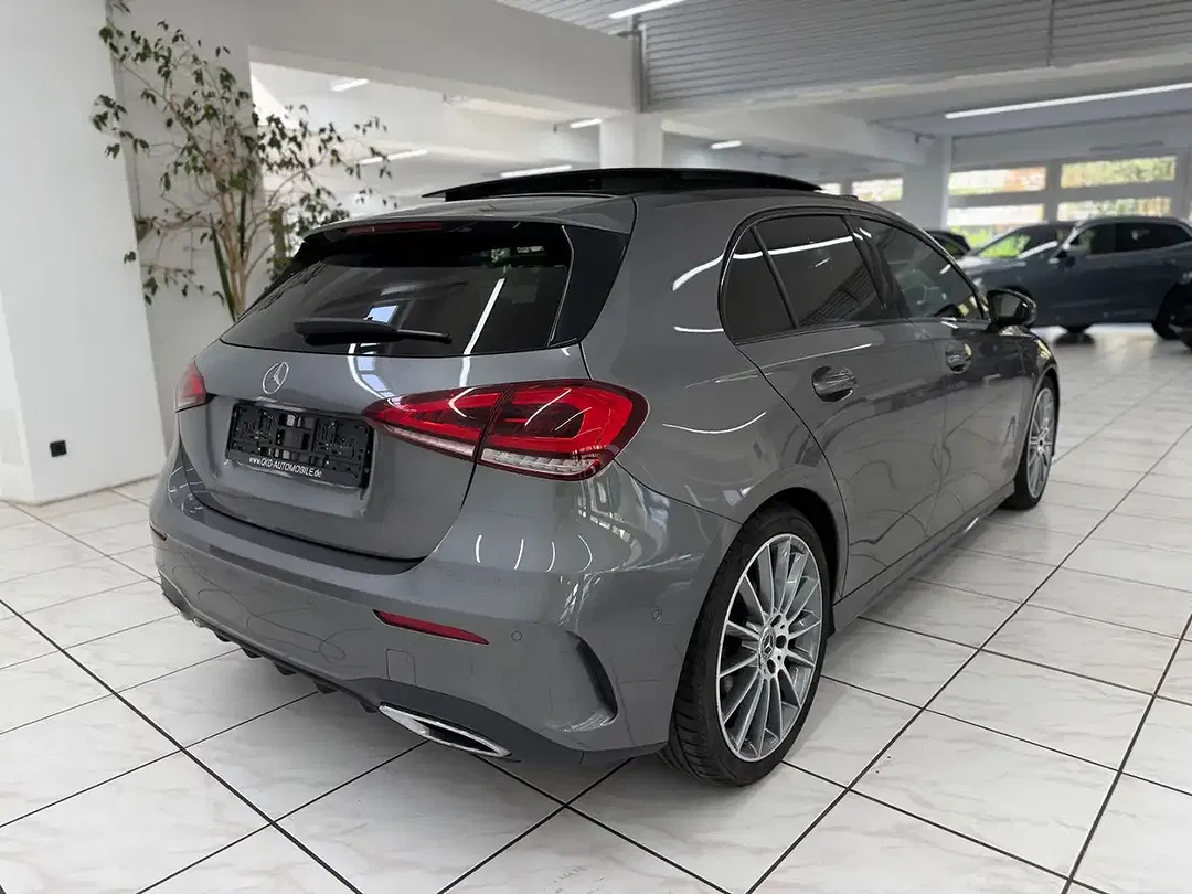 Mercedes-Benz A 200 - Thumbnail 3