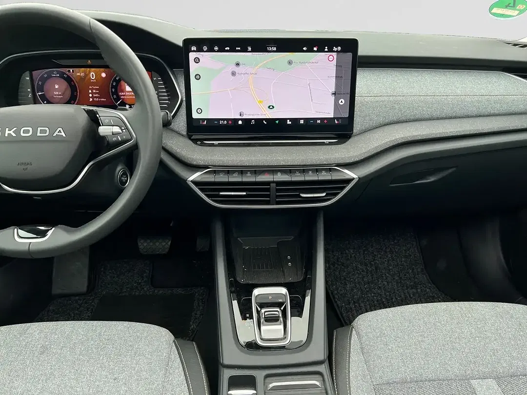 Skoda Octavia - Thumbnail 11