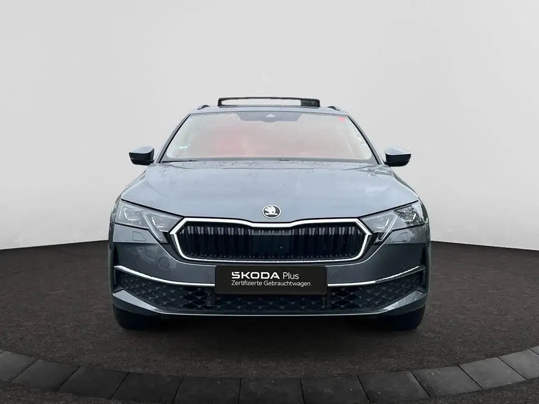 Skoda Octavia - Thumbnail 8