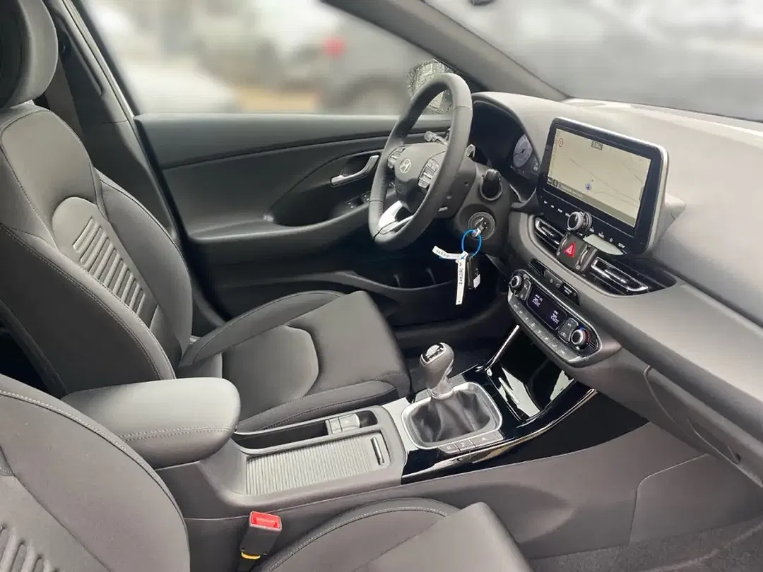 Hyundai i30 - Thumbnail 14