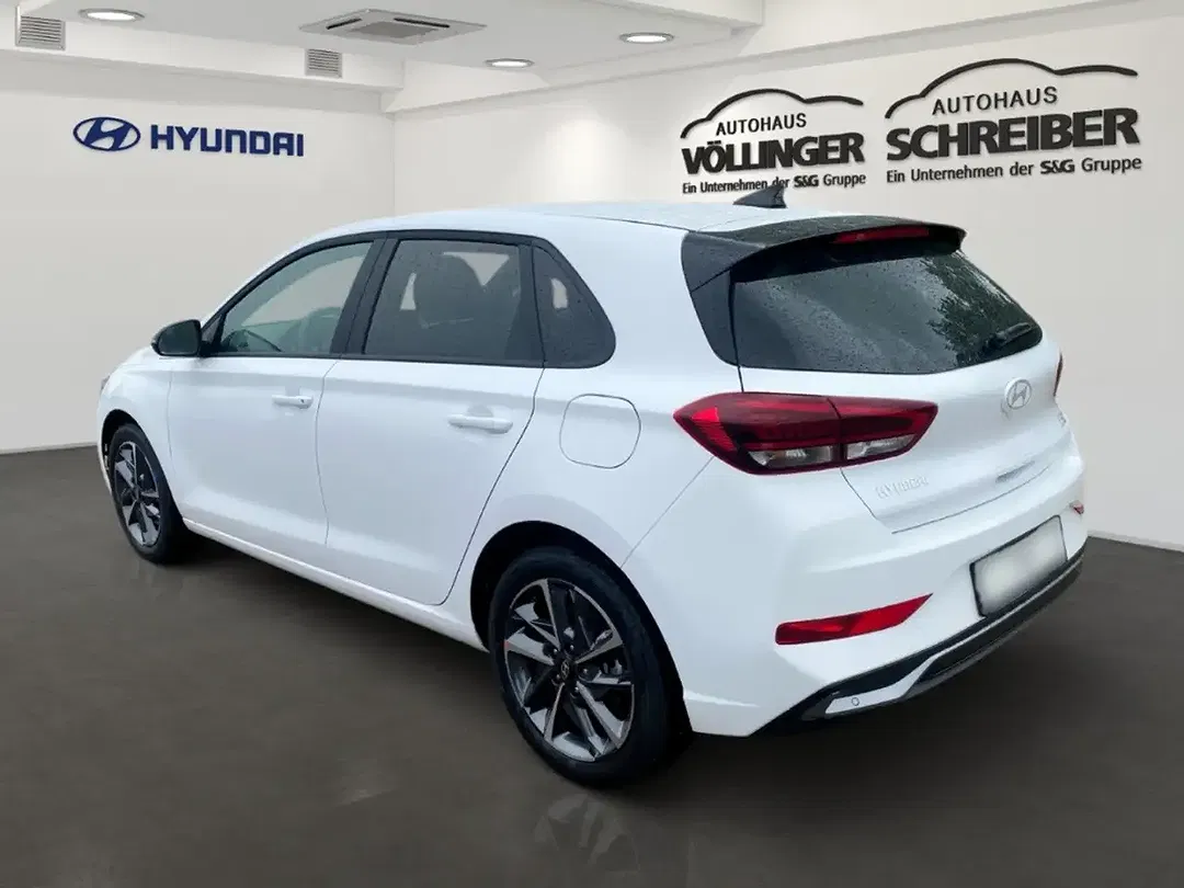 Hyundai i30 - Thumbnail 4