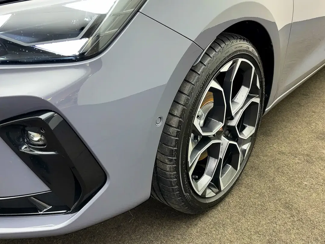 CUPRA Leon - Thumbnail 6