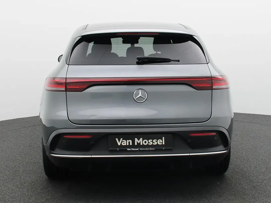Mercedes-Benz EQC 400 - Thumbnail 5
