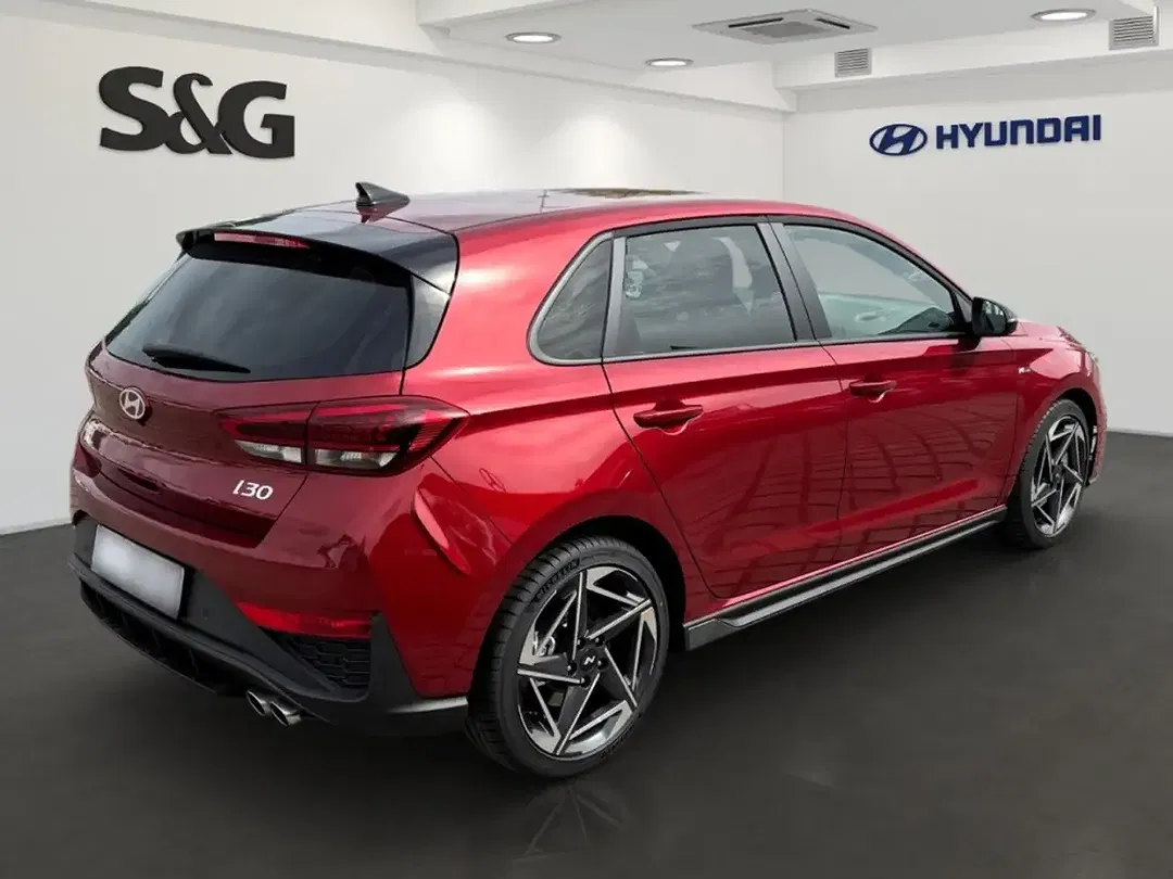 Hyundai i30 - Thumbnail 3