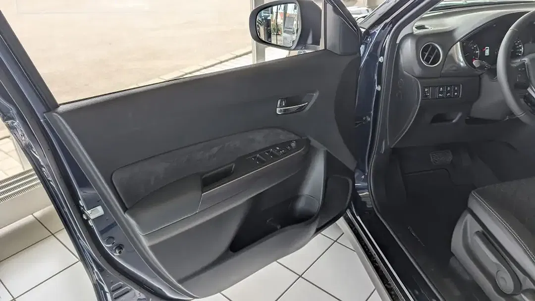 Suzuki Vitara - Thumbnail 10