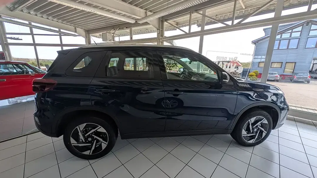 Suzuki Vitara - Thumbnail 8