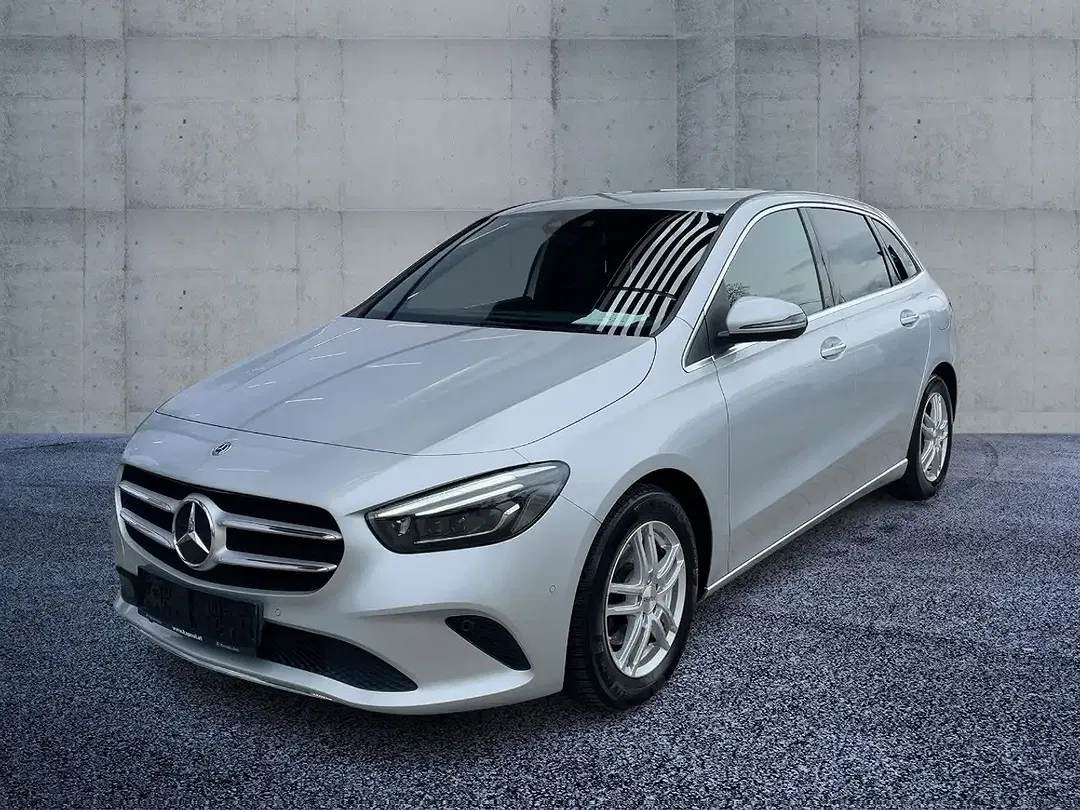 Mercedes-Benz B 180 - Thumbnail 2