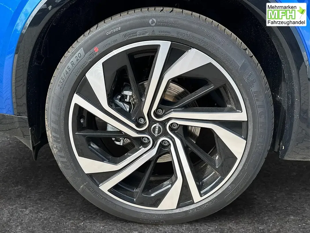 Nissan Qashqai - Thumbnail 12