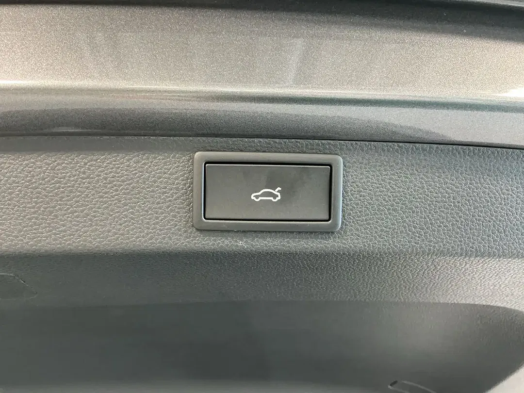 Skoda Karoq - Thumbnail 12