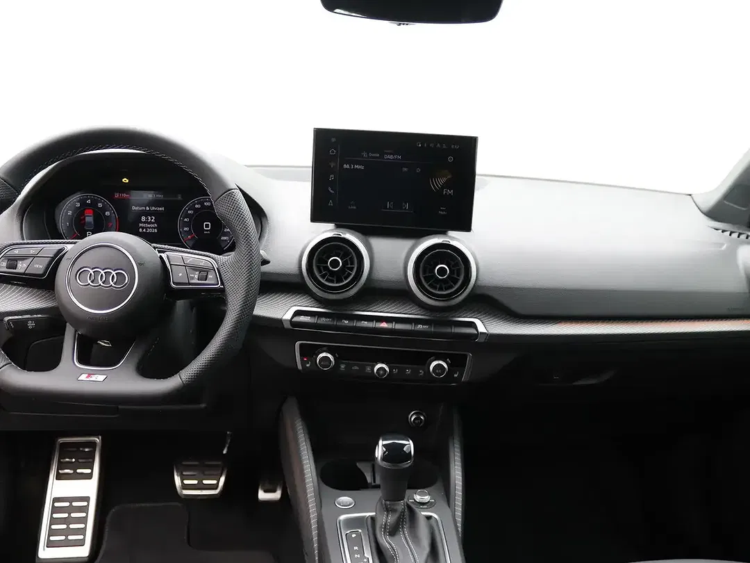 Audi Q2 - Thumbnail 13