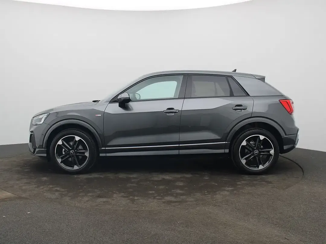 Audi Q2 - Thumbnail 2