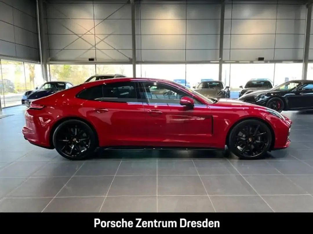 Porsche Panamera - Thumbnail 10