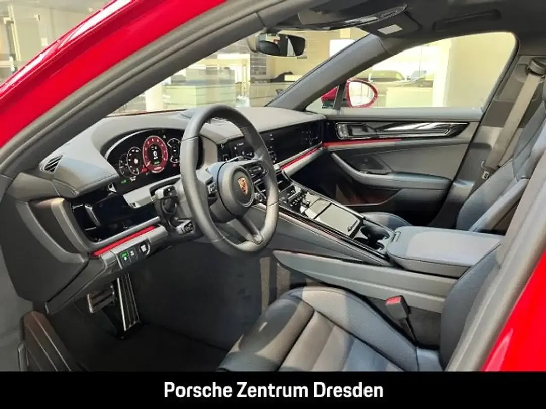 Porsche Panamera - Thumbnail 4