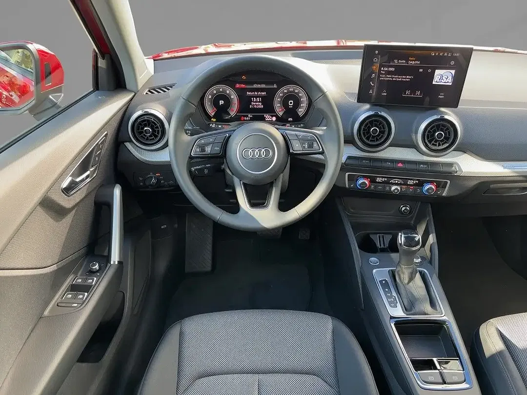 Audi Q2 - Thumbnail 8
