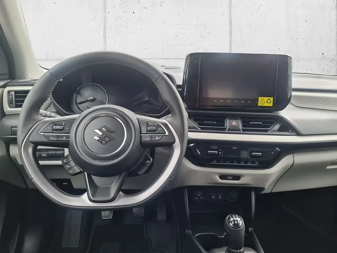 Suzuki Swift - Thumbnail 14