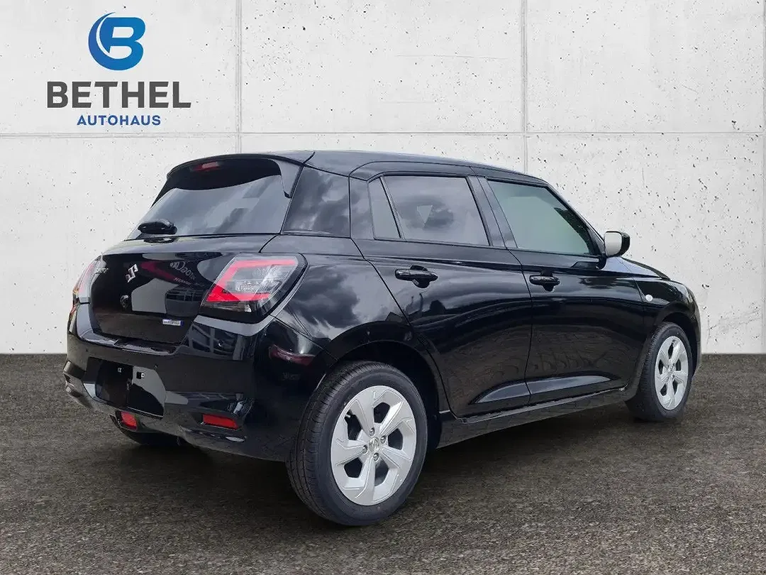 Suzuki Swift - Thumbnail 5
