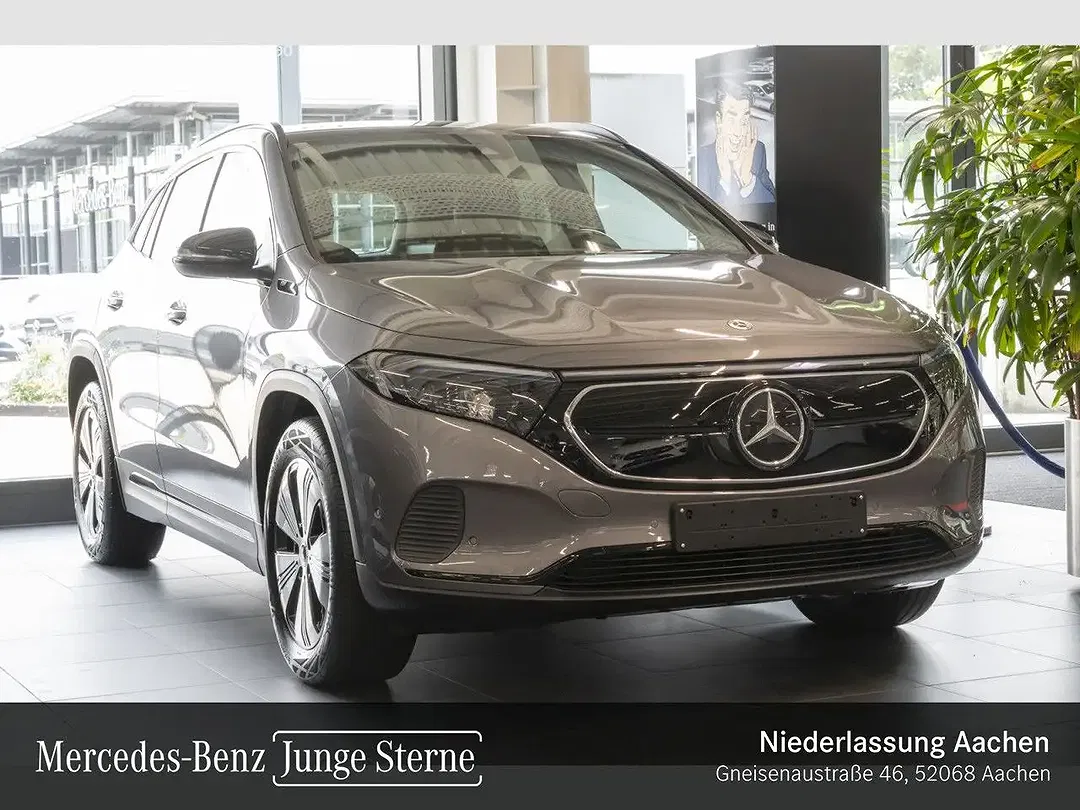 Mercedes-Benz EQA 250 - Thumbnail 9