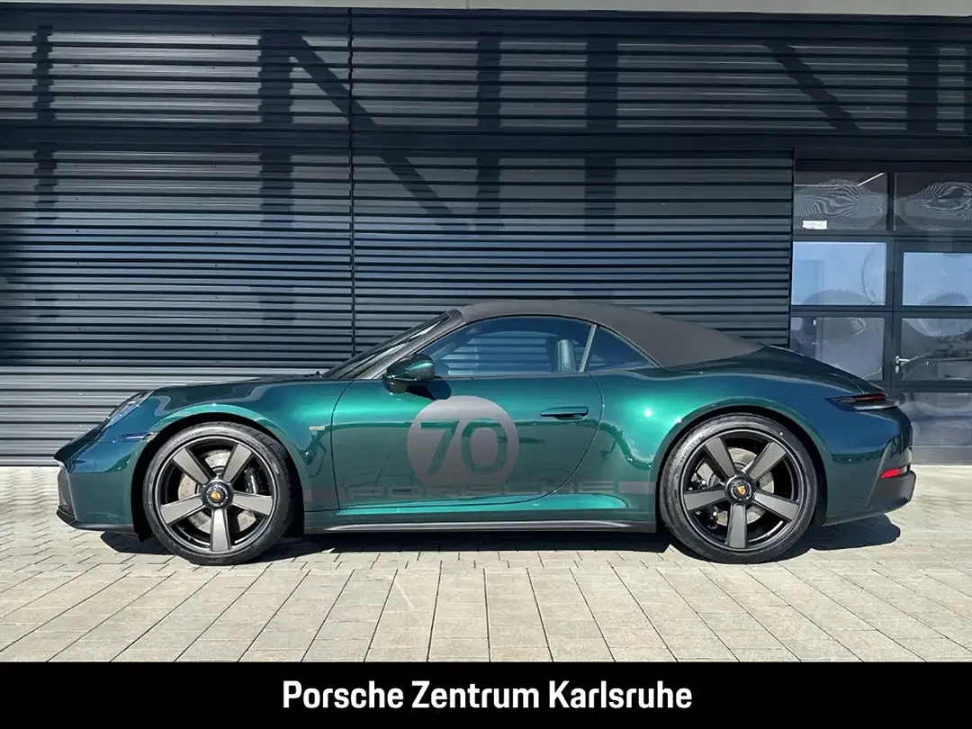 Porsche 992 - Thumbnail 10