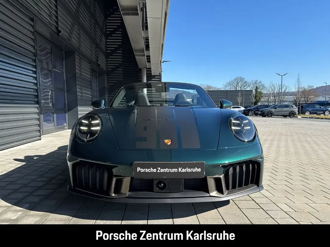 Porsche 992 - Thumbnail 4