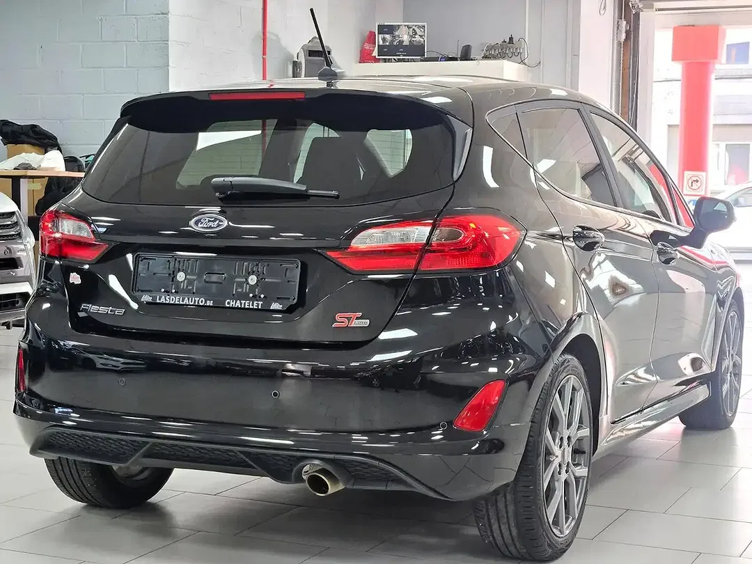 Ford Fiesta - Thumbnail 2