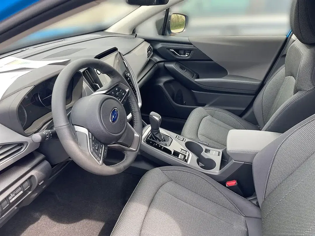 Subaru Crosstrek - Thumbnail 10