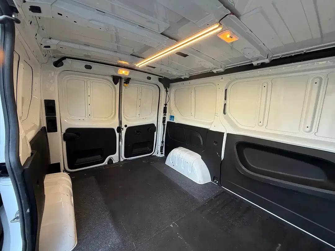 Opel Vivaro - Thumbnail 12