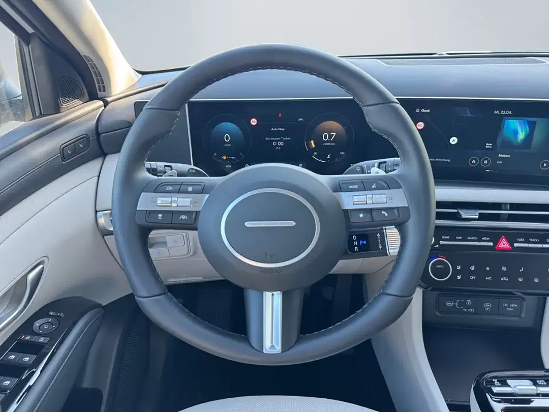 Hyundai TUCSON - Thumbnail 12