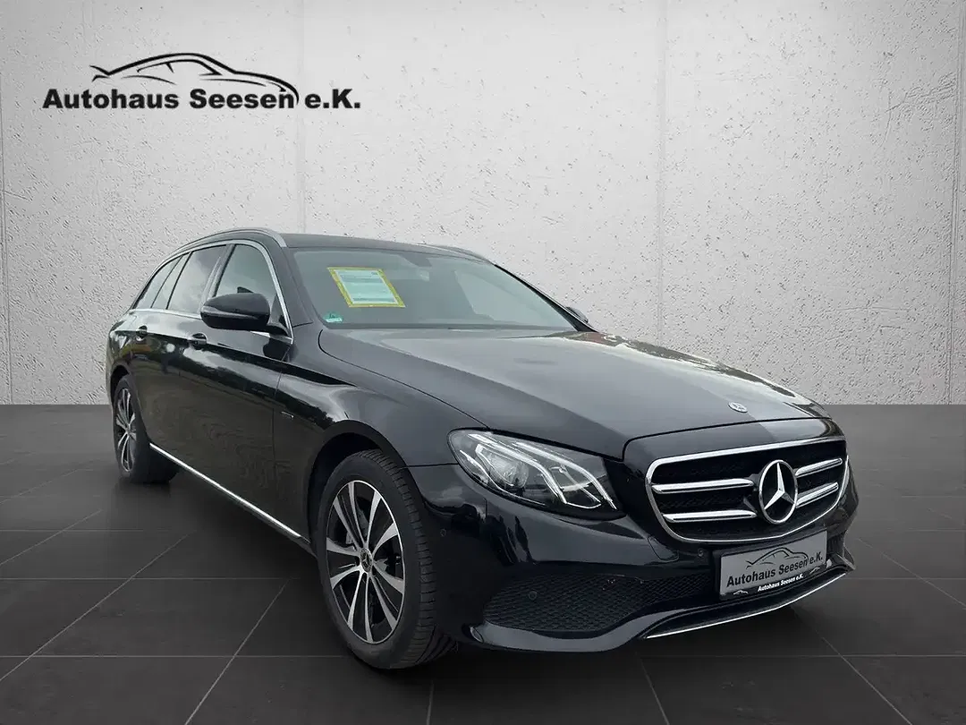 Mercedes-Benz E 300 Avantgarde