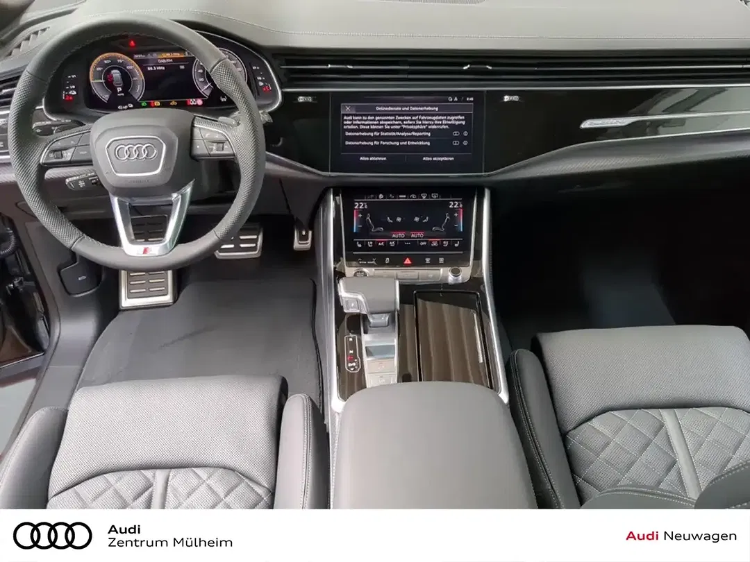 Audi Q8 - Thumbnail 5
