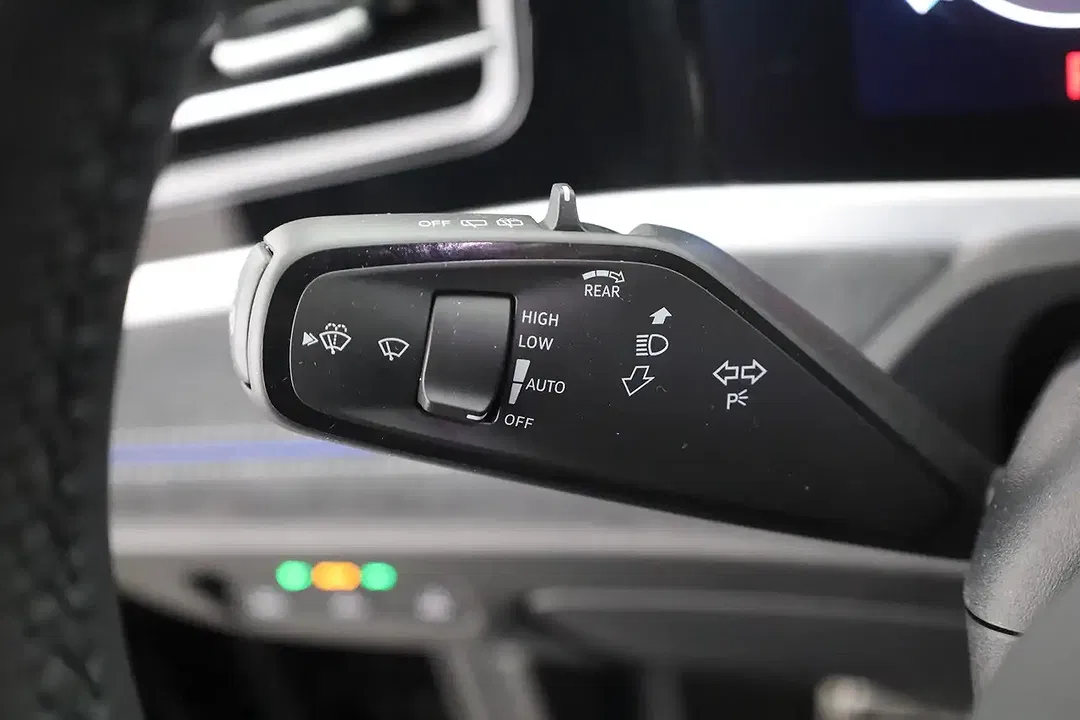 Volkswagen Passat Variant - Thumbnail 13