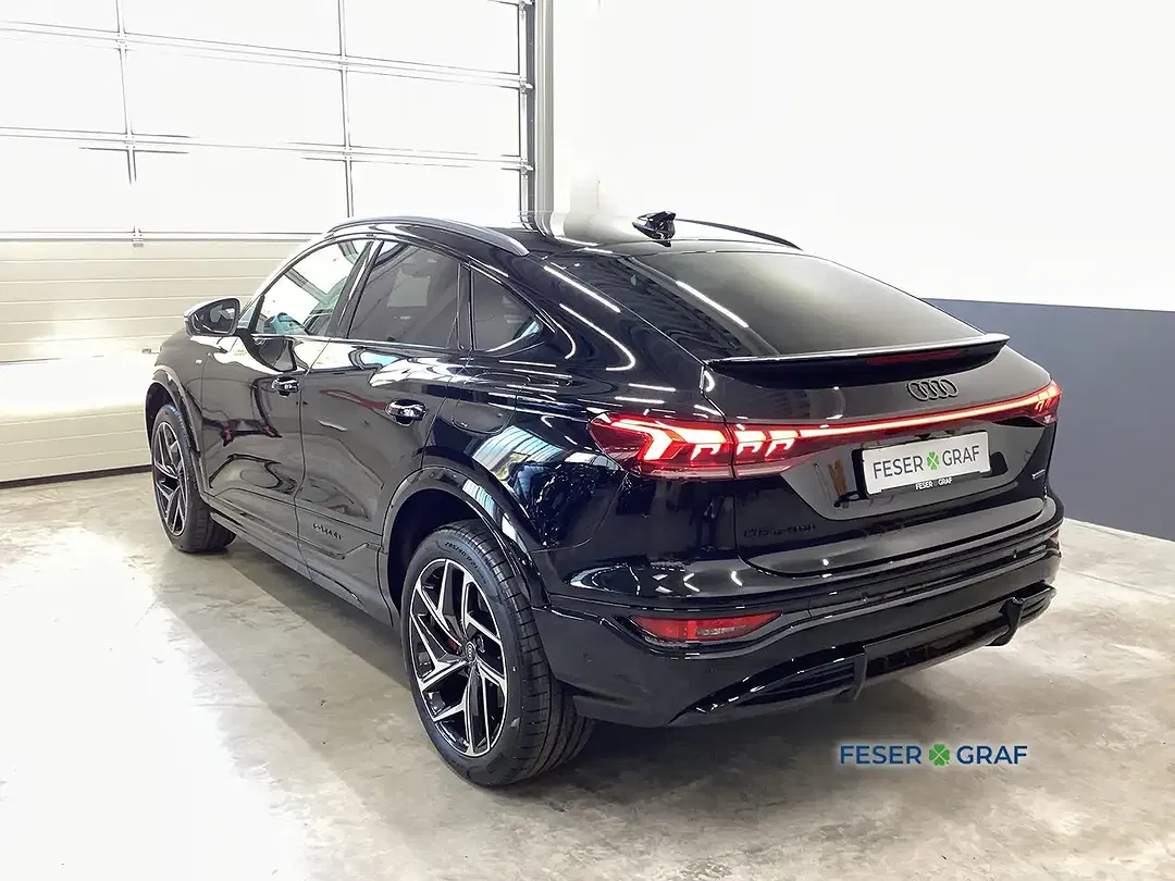 Audi Q6 e-tron - Thumbnail 9