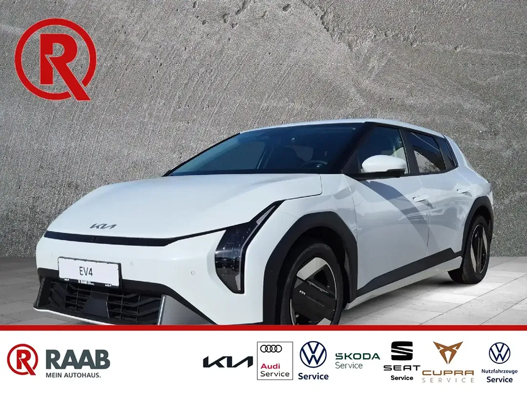 Kia EV4 - Thumbnail 1