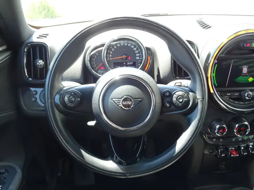 MINI Cooper Countryman - Thumbnail 11