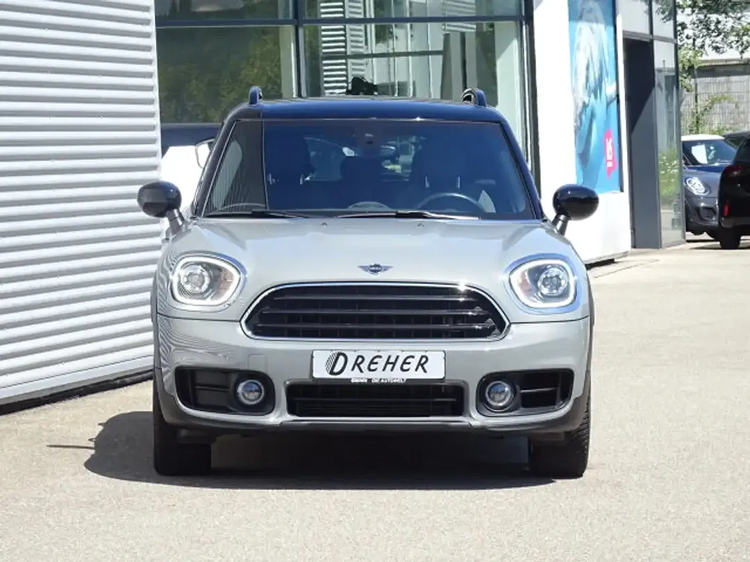 MINI Cooper Countryman - Thumbnail 2
