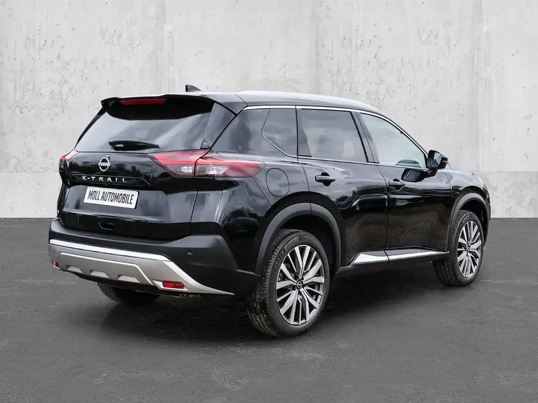Nissan X-Trail - Thumbnail 2