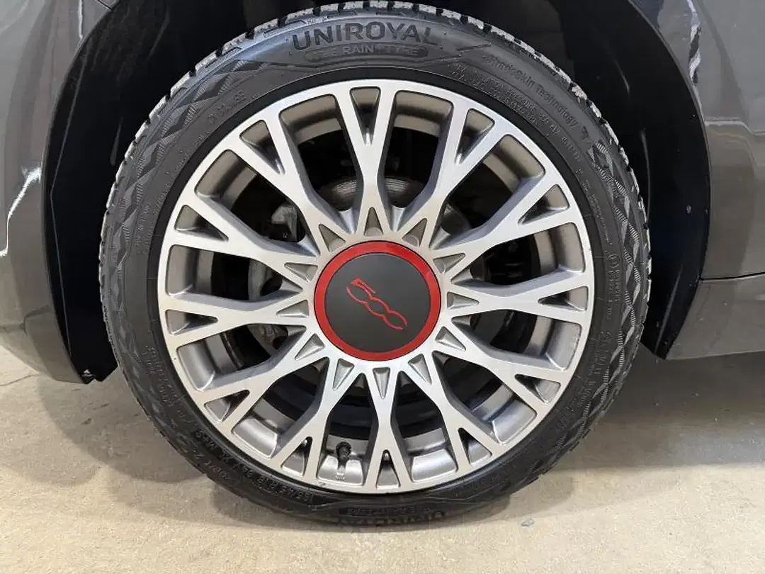 Fiat 500 - Thumbnail 9