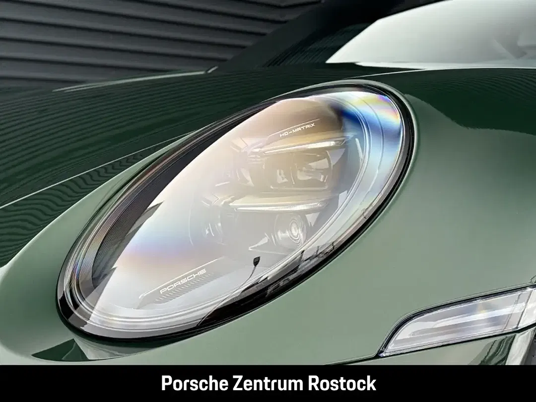 Porsche 992 - Thumbnail 10