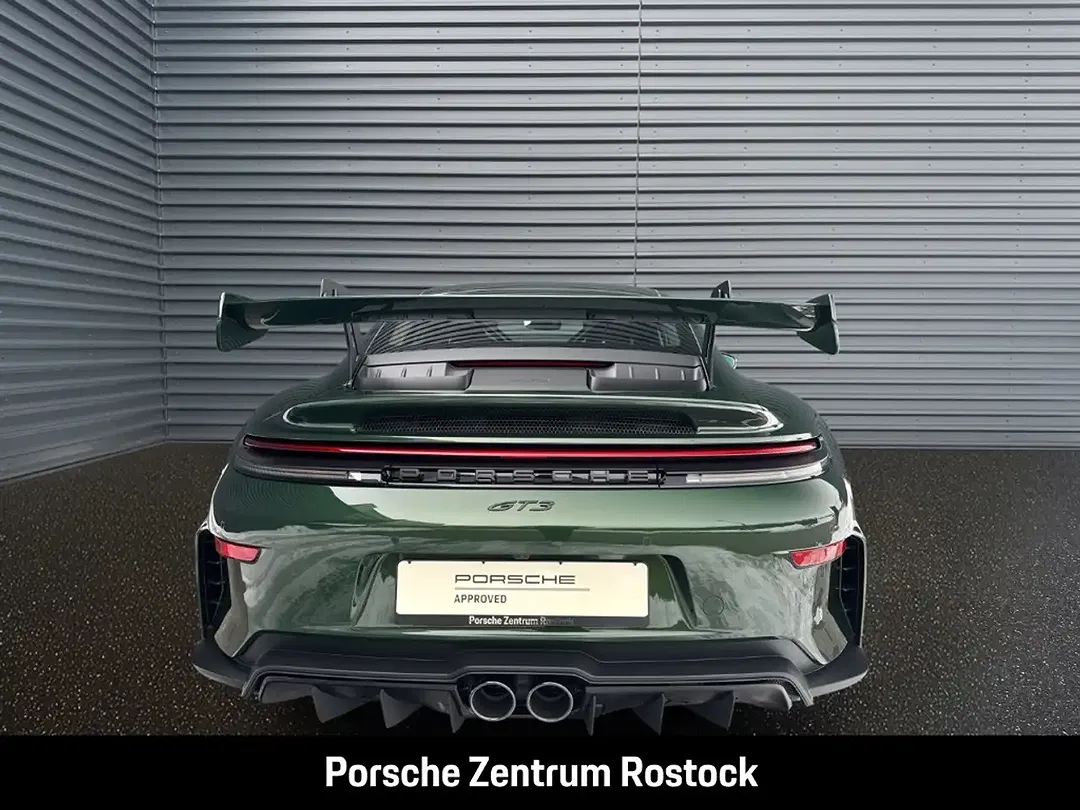 Porsche 992 - Thumbnail 4