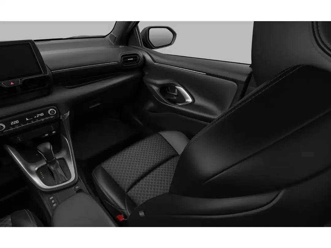 Mazda 2 - Thumbnail 9