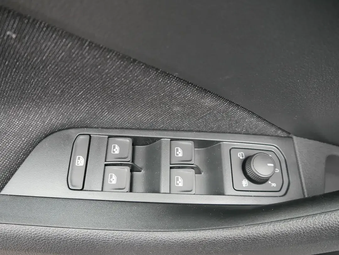 Skoda Kamiq - Thumbnail 9