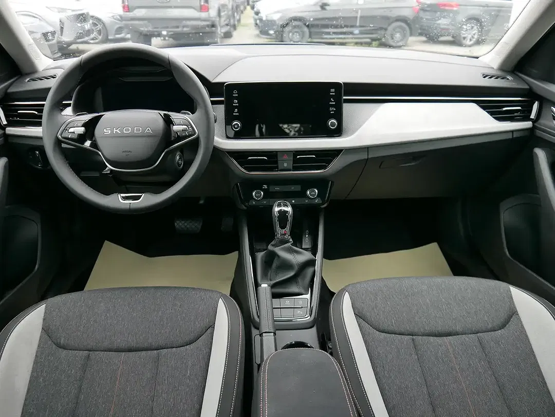 Skoda Kamiq - Thumbnail 10