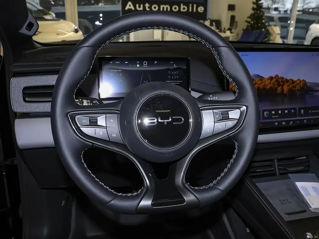 BYD Seal 6 - Thumbnail 14