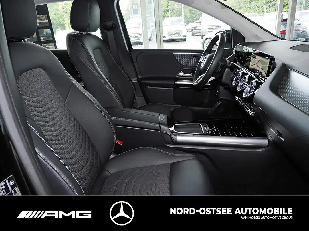 Mercedes-Benz B 200 - Thumbnail 11