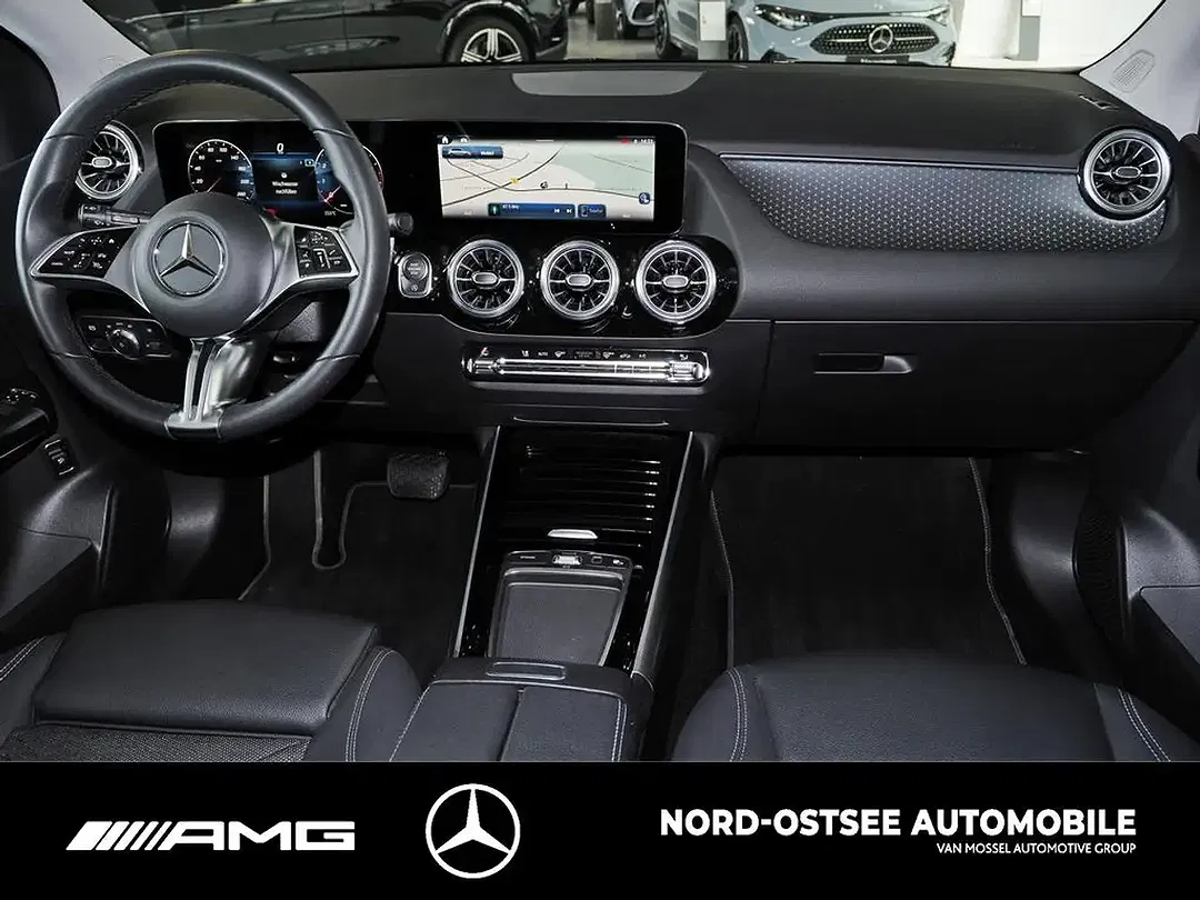 Mercedes-Benz B 200 - Thumbnail 12