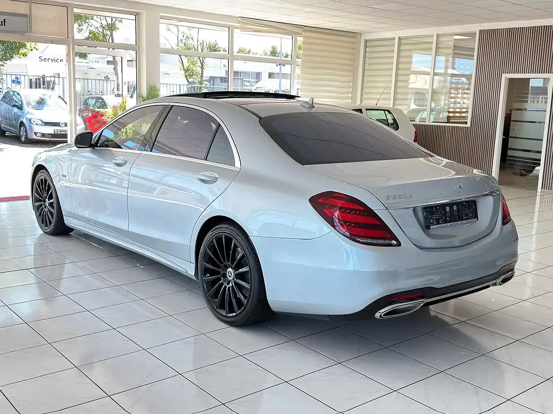 Mercedes-Benz S 560 - Thumbnail 4